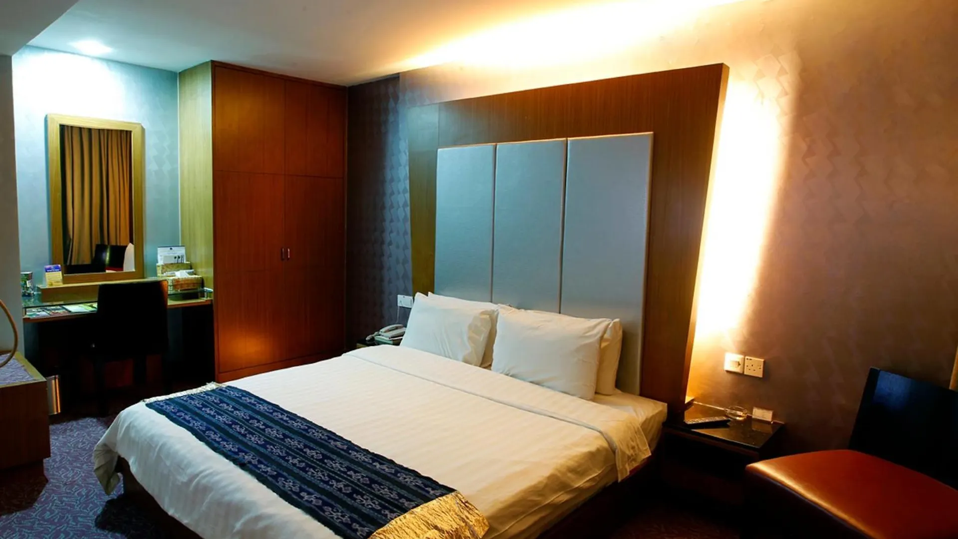 Kinabalu Daya Hotel Kota Kinabalu