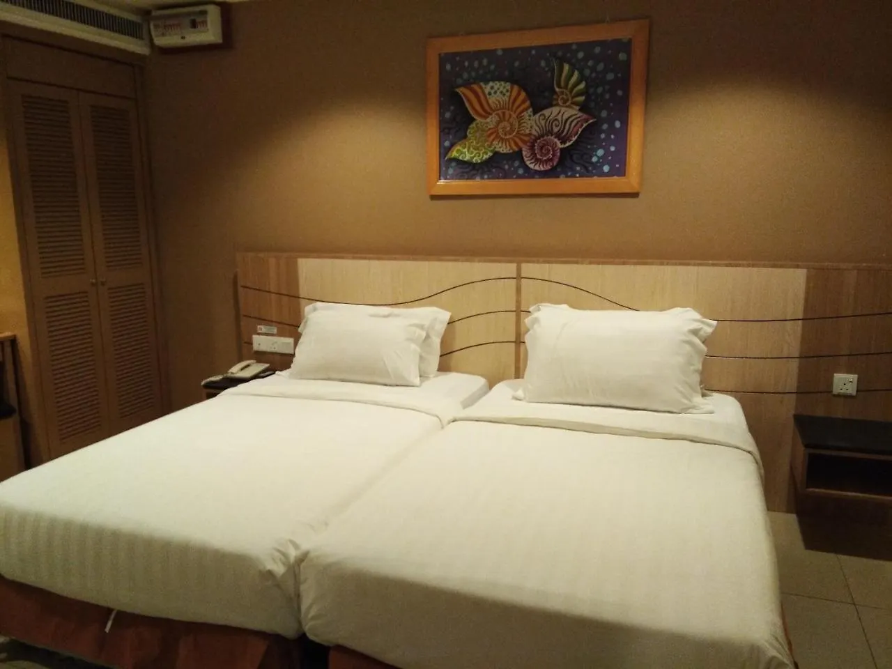 Kinabalu Daya Hotel Kota Kinabalu 3*,