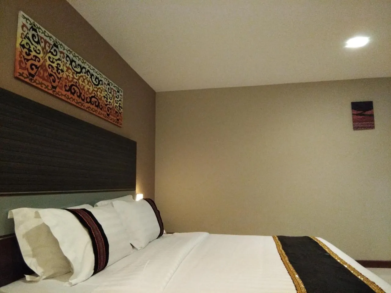 Kinabalu Daya Hotel Kota Kinabalu